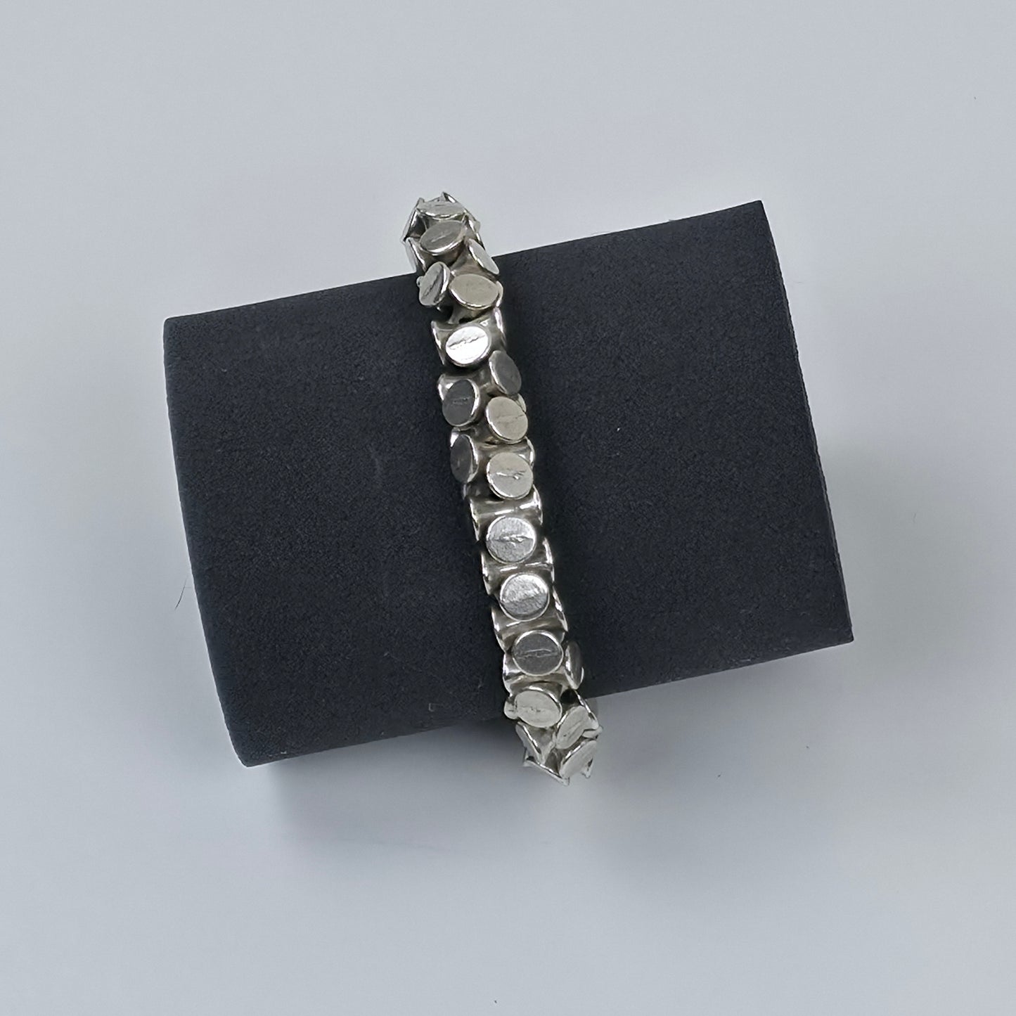 Hevi Elastische Armband – Ronde Segmenten