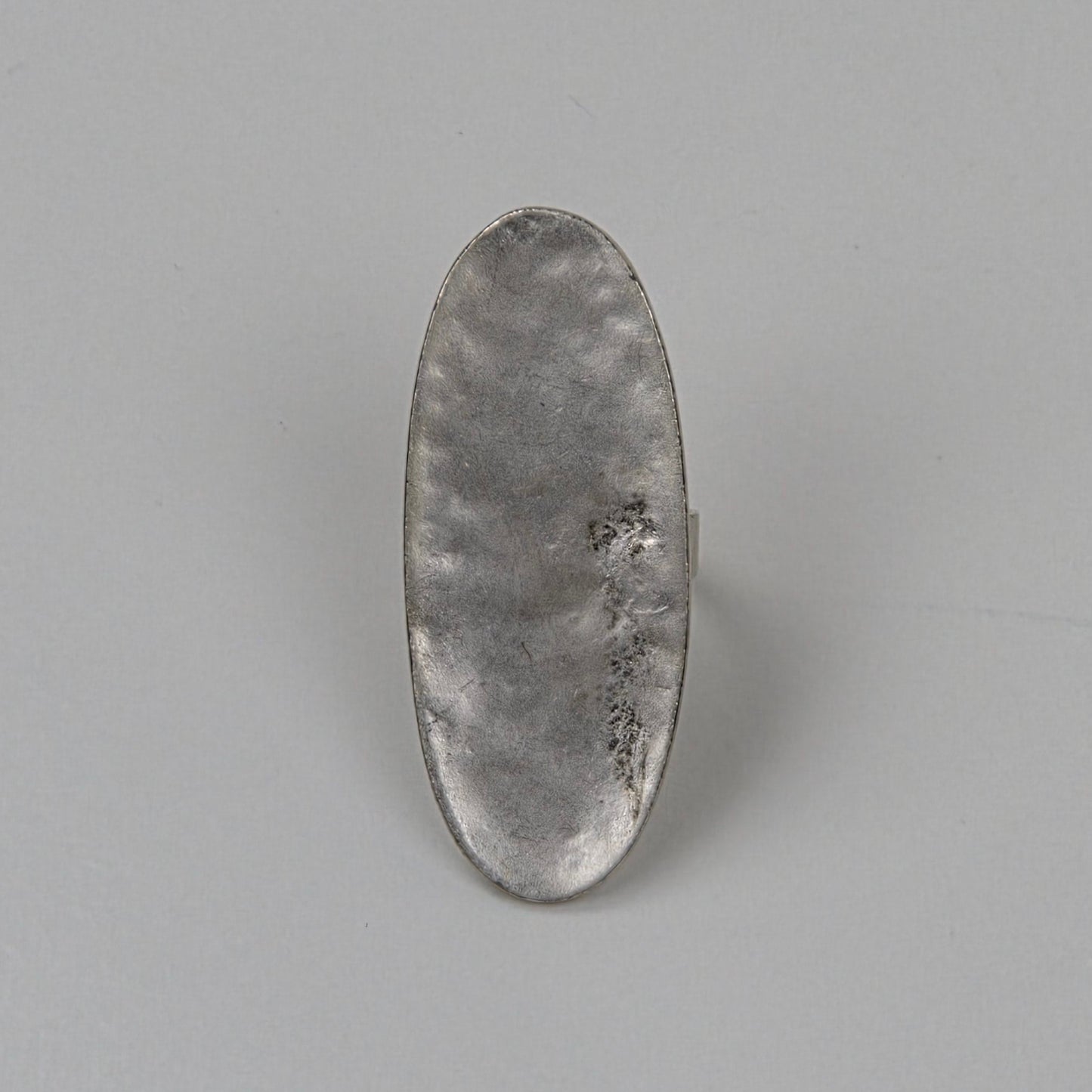 Hevi Oval Statement Ring