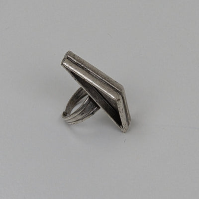 Hevi Geometric Frame Ring