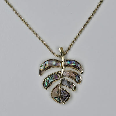 IM Monstera Leaf Necklace