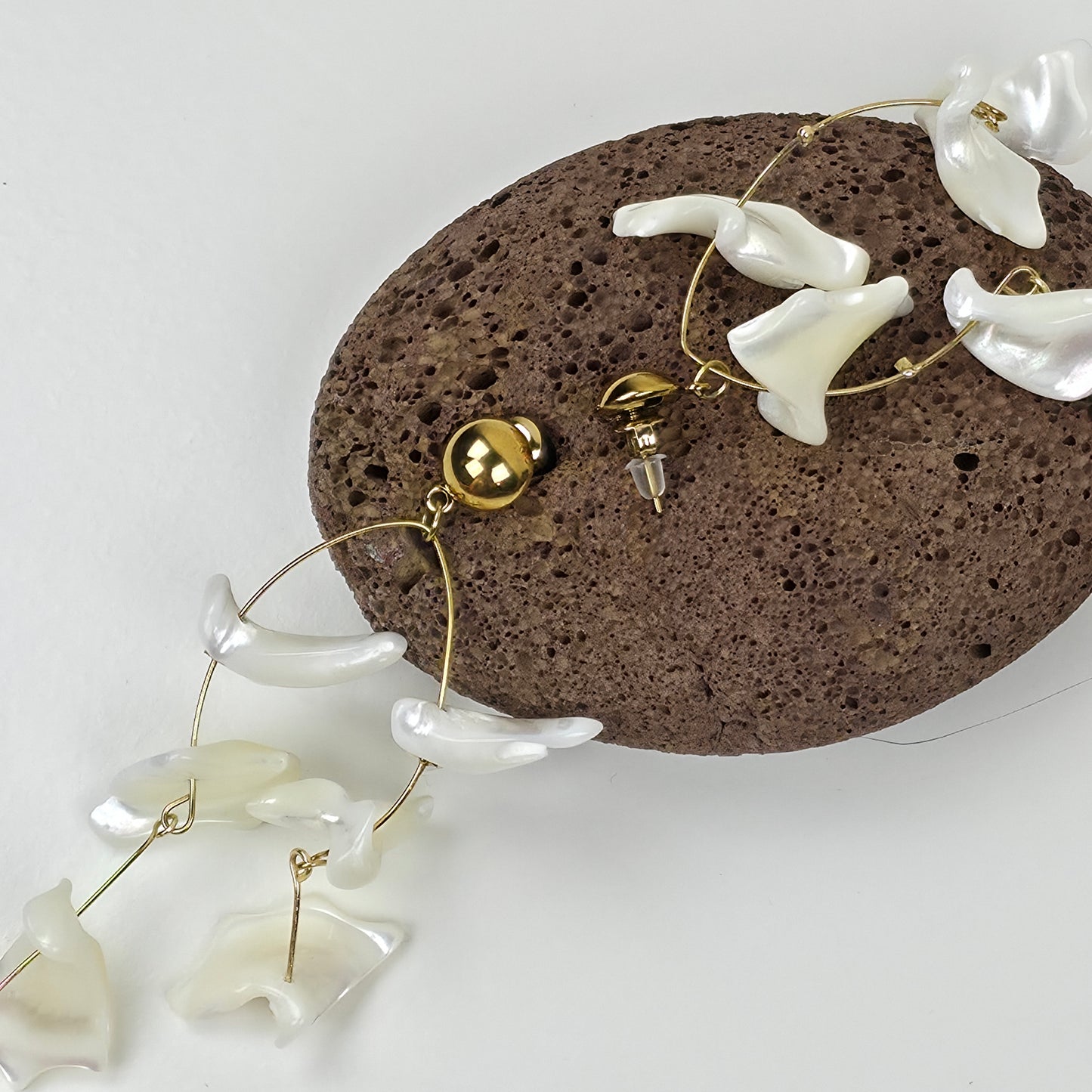 IM Shell Flow Earrings