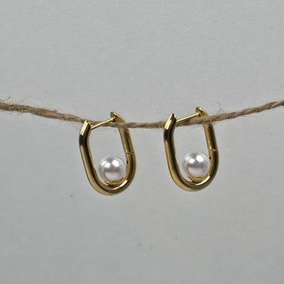 U-Hoop Pearl Earrings