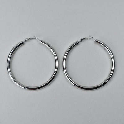Zilverkleurige Hoops – 7 cm