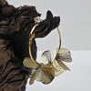Goudkleurige Hoops met Paarse Bloem Hangers – 5 cm