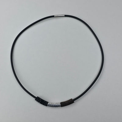 Handgemaakte Minimalistische Ketting – 45 cm (Zwart, Zilver & Bruin)