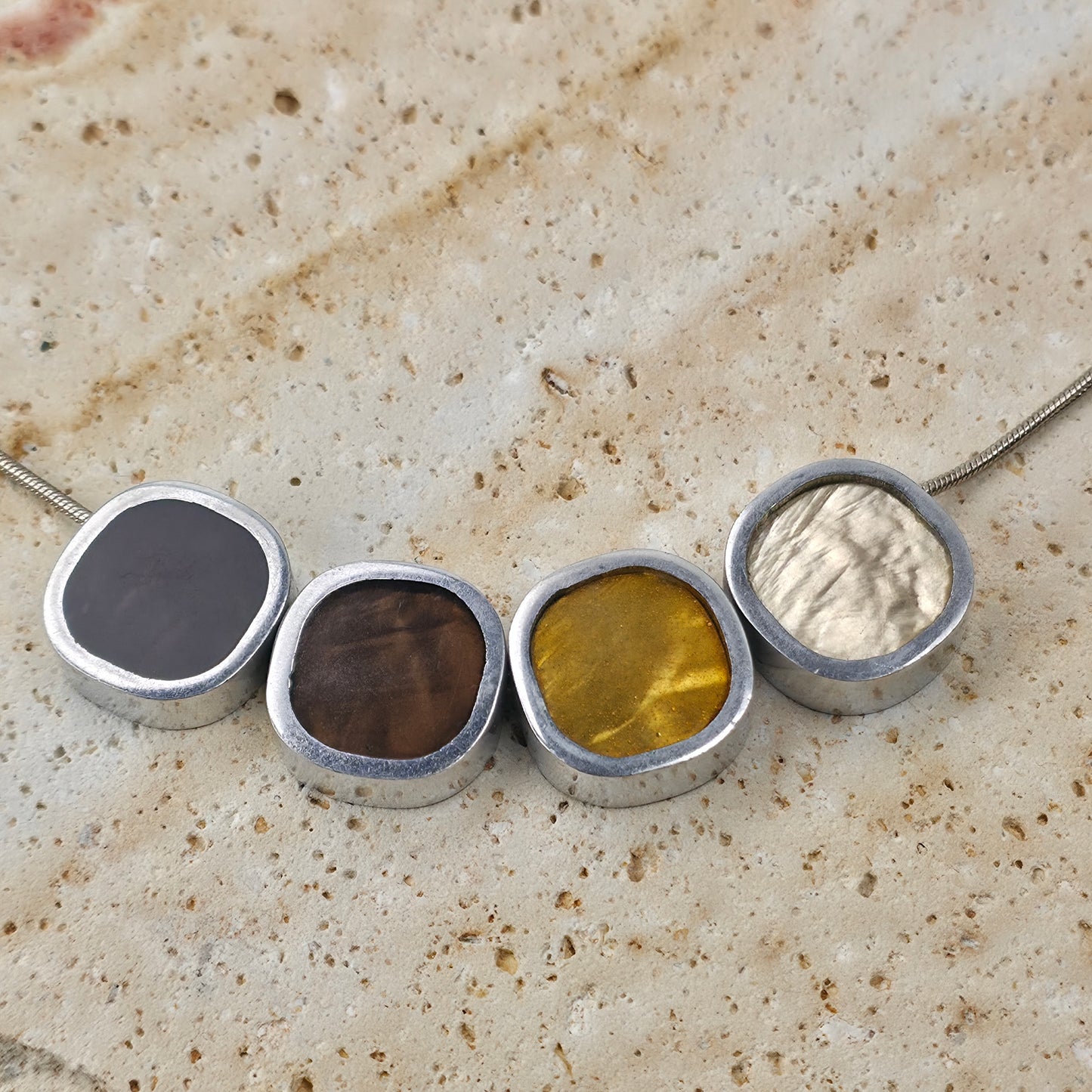 Handgemaakte Ketting Vier Cirkels – Multi Kleuren Design