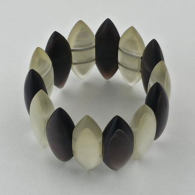 Handgemaakte elastische armband met matte afwerking – donkergroen & bordeauxbeige