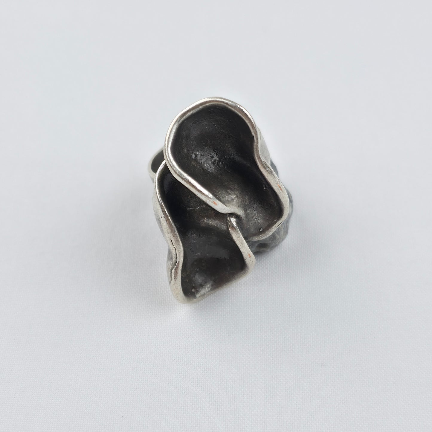 Handgemaakte Zilverkleurige Organische Ring