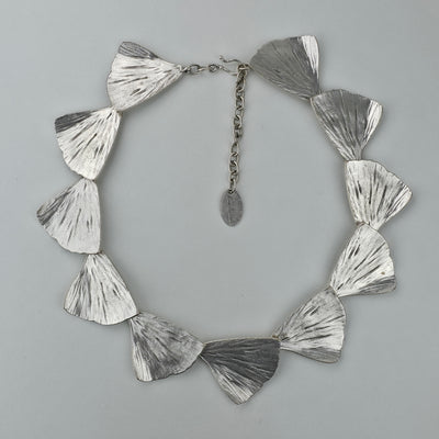 Handgemaakte Zilverkleurige Waaiervorm Statementketting