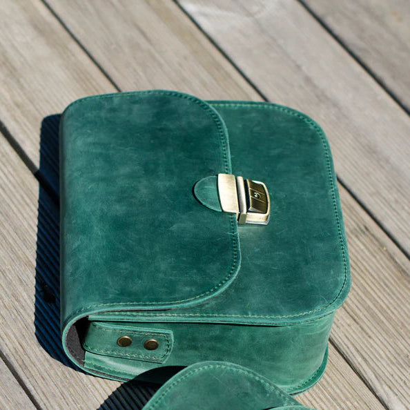 Natural Leather Saddle Bag Large – Green