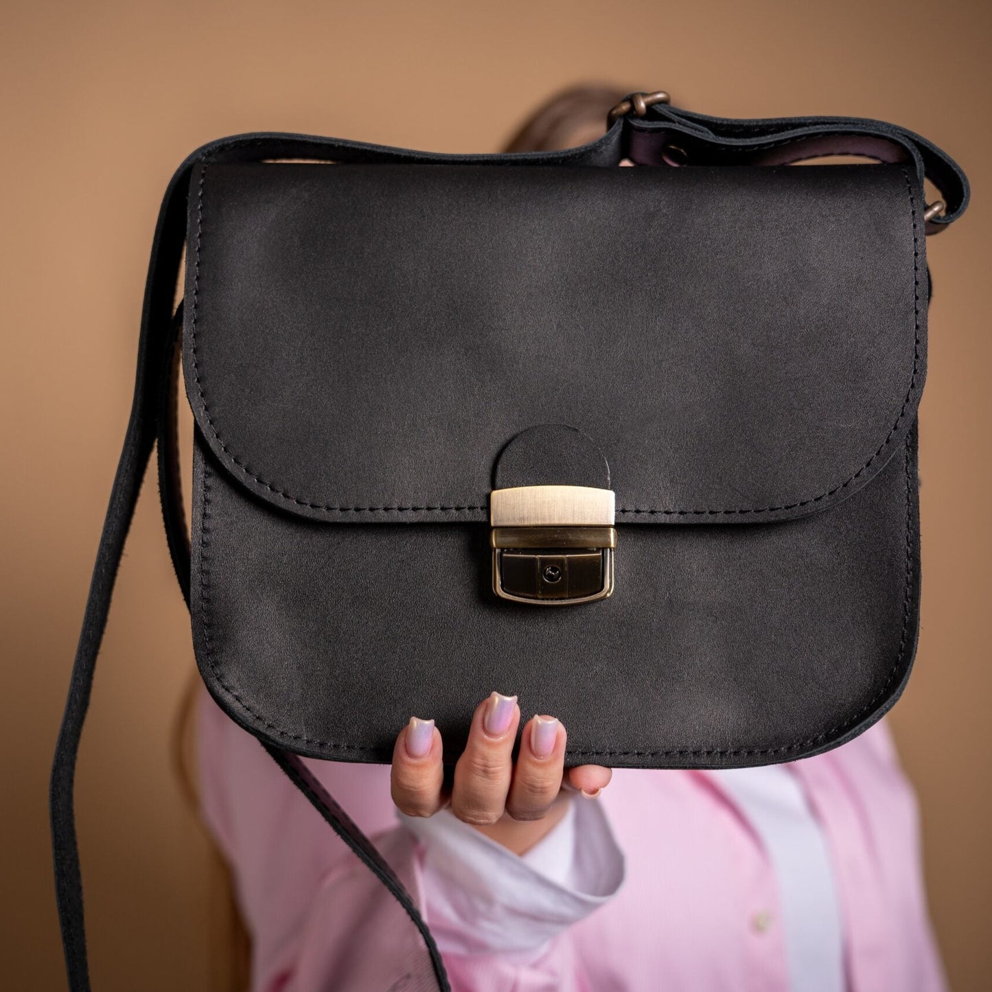 Natural Leather Saddle Bag Large – Black