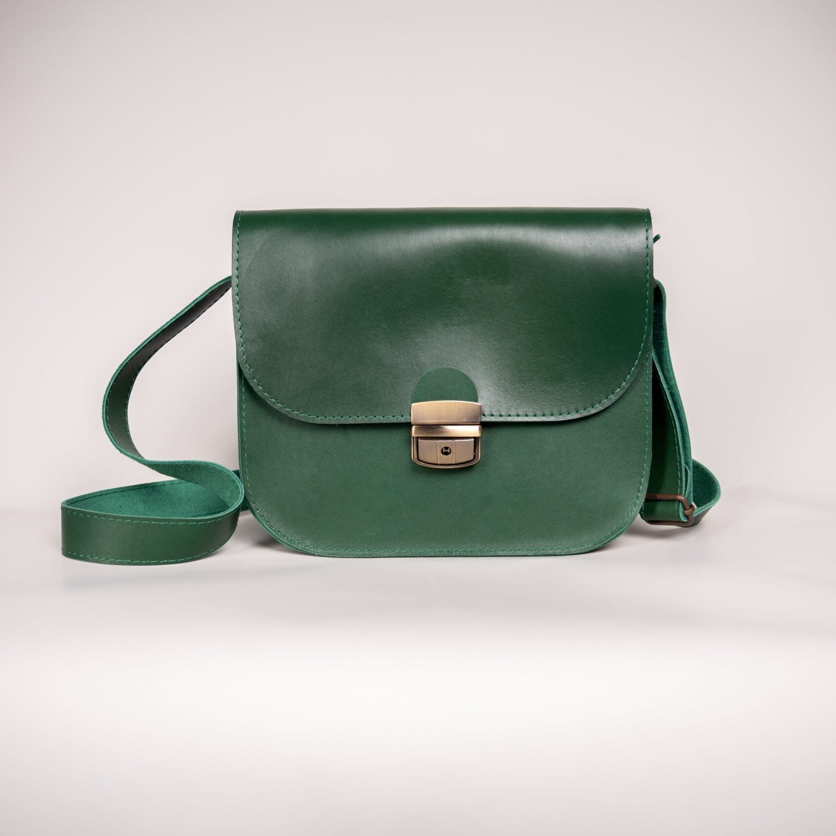 Natural Leather Saddle Bag Large – Green