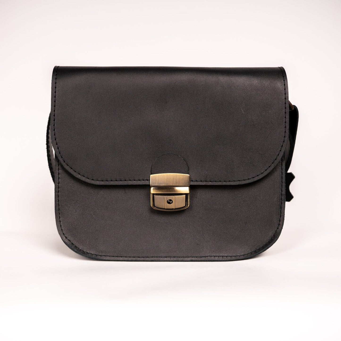 Natural Leather Saddle Bag Large – Black