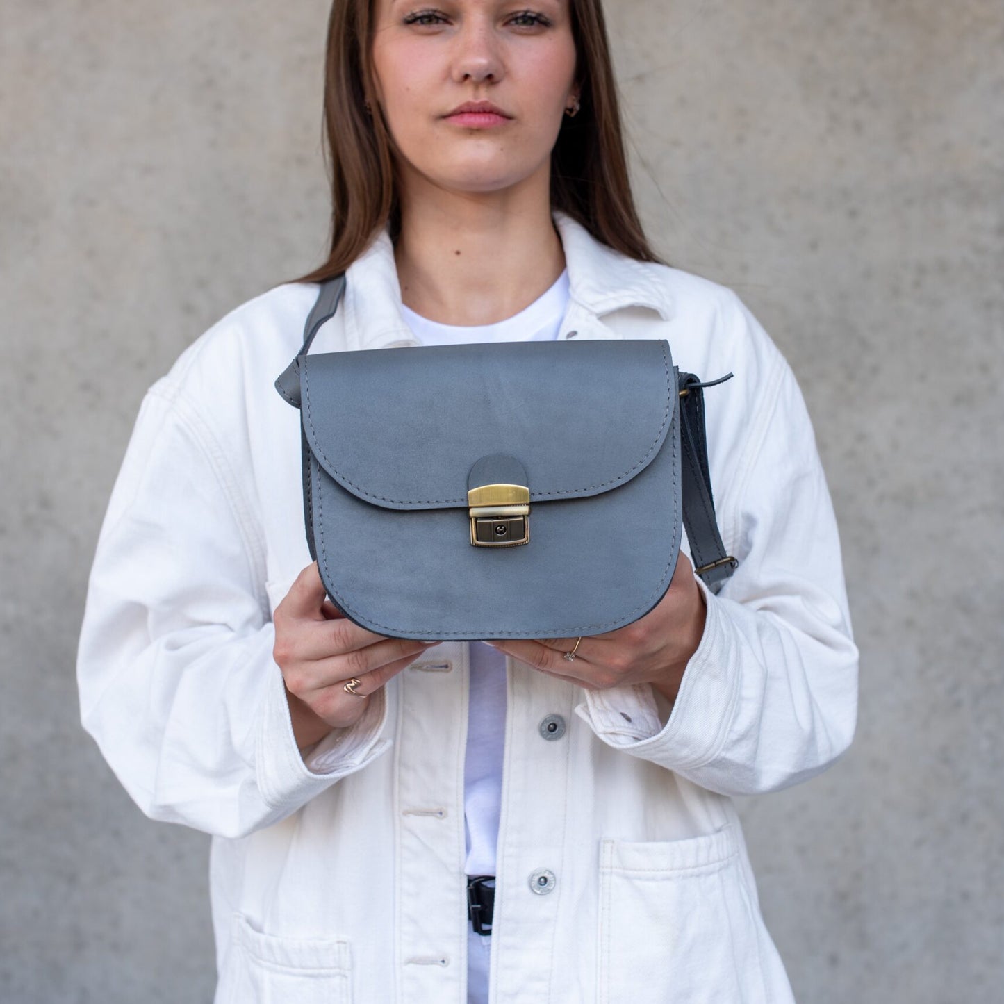 Natural Leather Saddle Bag Medium – Grey