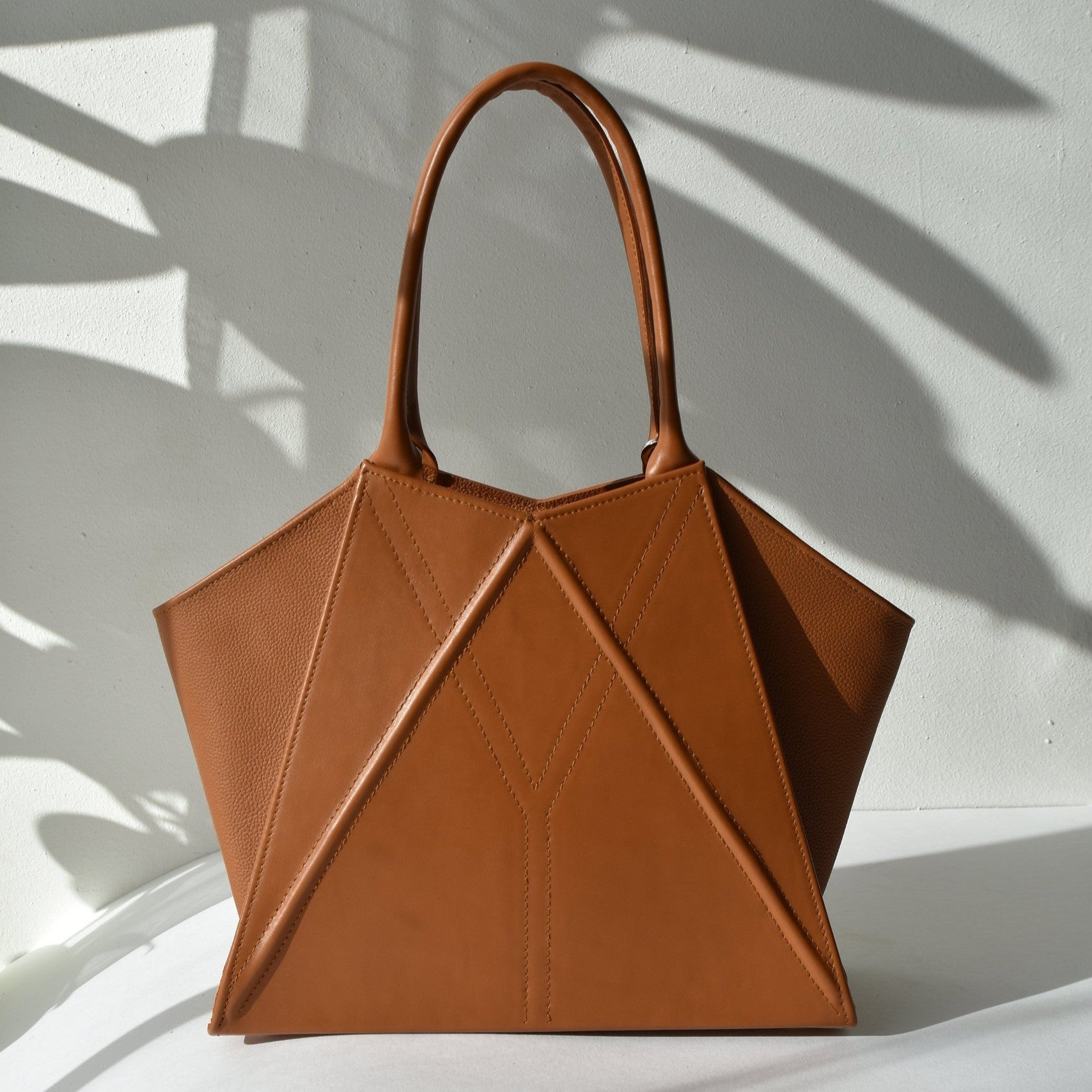 Leather Handbag Nova