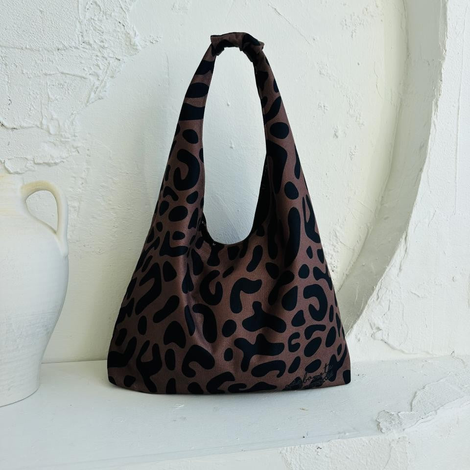 Moon Bag - Classic Leopard