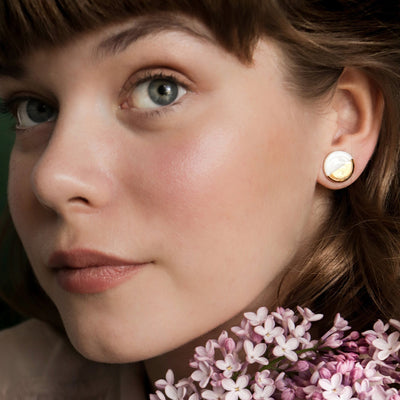 Porcelain Round Stud Earrings - White and Gold